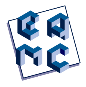 Logo do EAMC: um quadrado inclinado com as letras E, A, M e C em estilo 3D