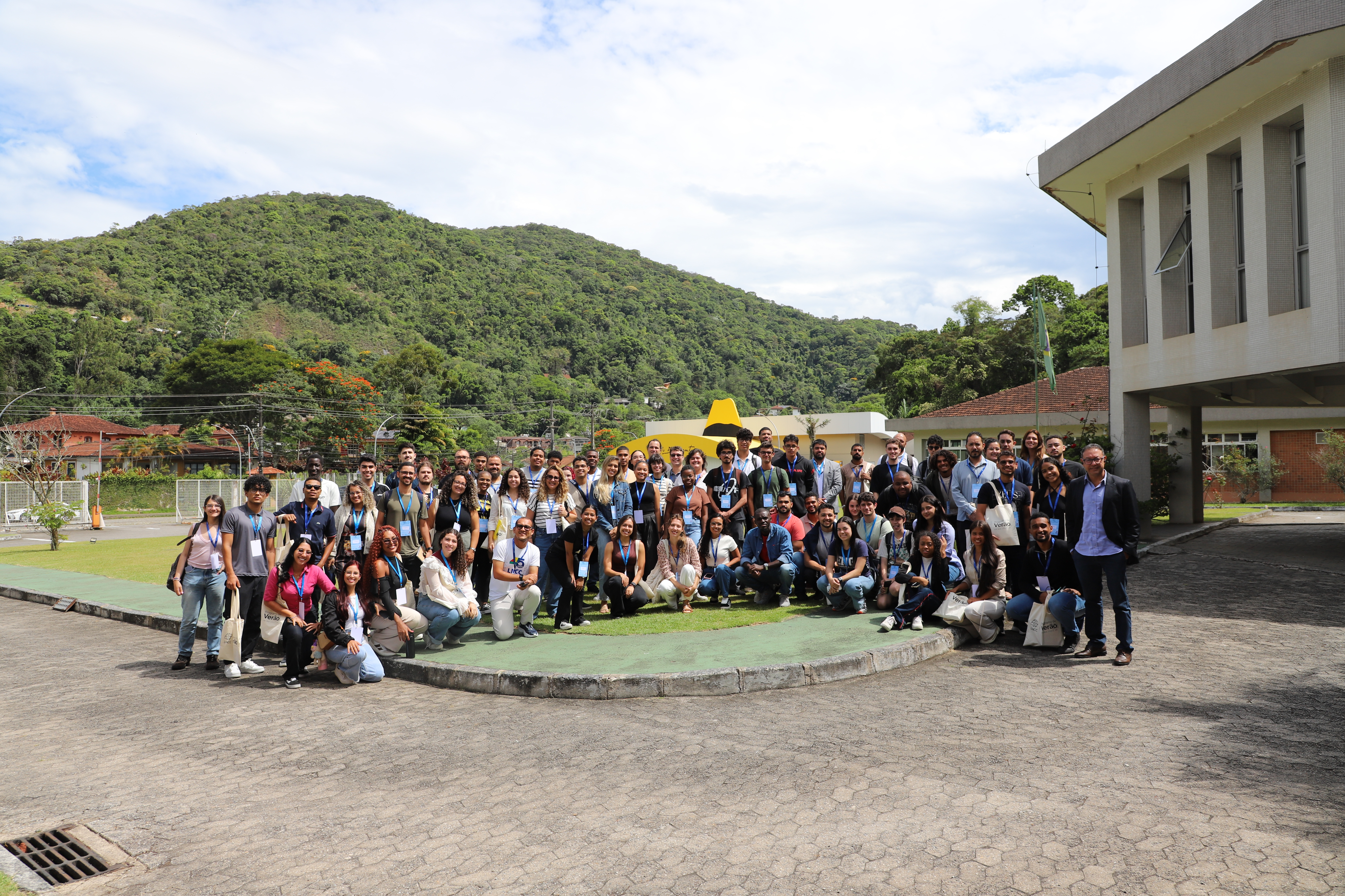 Estrutura externa do Supercomputador Santos Dumont (LNCC/MCTI)